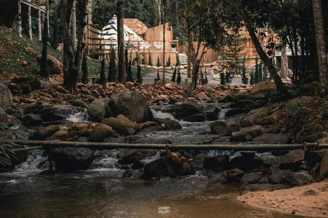 เดอะริเวอร์ แม่กำปอง The River Maekampong Chiang Mai Ban Pok Nai Ngoại thất bức ảnh